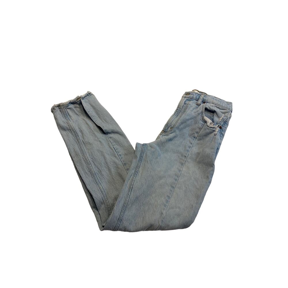 Abercrombie & Fitch The 90s Straight Ultra High Rise Jeans Light Blue Split Hem